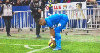 奥亚萨瓦尔：我们知道进国家队有多难，要抓住上场的机会（奥亚萨瓦尔：入选国家队不易，上场机会必须抓住）