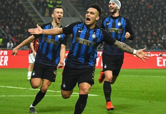 NBA球队换帅对赛季影响分析（NBA换帅对赛季表现的影响解析）