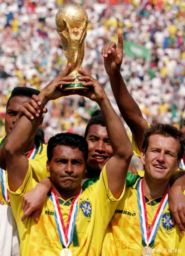 澳超战报：索耶点球梅开二度，麦克阿瑟2-1逆转布里斯班狮吼（澳超：索耶两度点射建功，麦克阿瑟2-1逆转布里斯班狮吼）