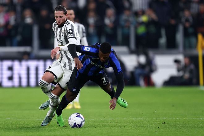 球星用一次大帽点燃全队