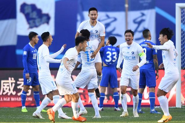 意媒：国米将贝尔纳韦视为未来中场引援人选，已派球探考察（意媒称国米将贝尔纳韦列为未来中场目标，已派球探现场考察）