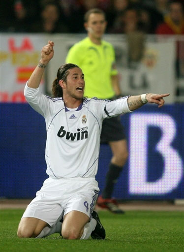 齐沃：踢完凯拉特后我对球队的训话？今晚我们会看到有没有效（齐沃：对阵凯拉特后的更衣室讲话是否奏效，今晚见分晓）