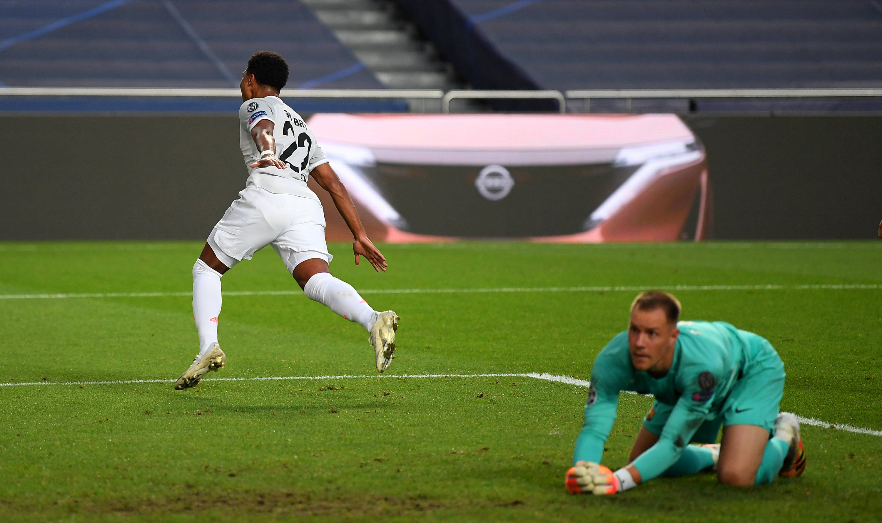 神户后卫：只要能战胜成都，我们就基本确定晋级淘汰赛了（神户后卫：一旦击败成都，我们基本锁定淘汰赛名额）