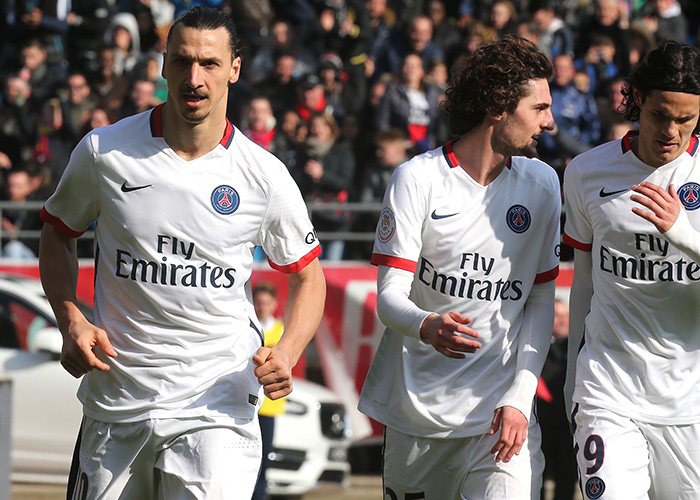 土耳其11月世预赛大名单：恰20领衔，詹-乌尊、厄泽尔缺席（土耳其公布11月世预赛名单：恰20领衔，詹-乌尊、厄泽尔无缘）