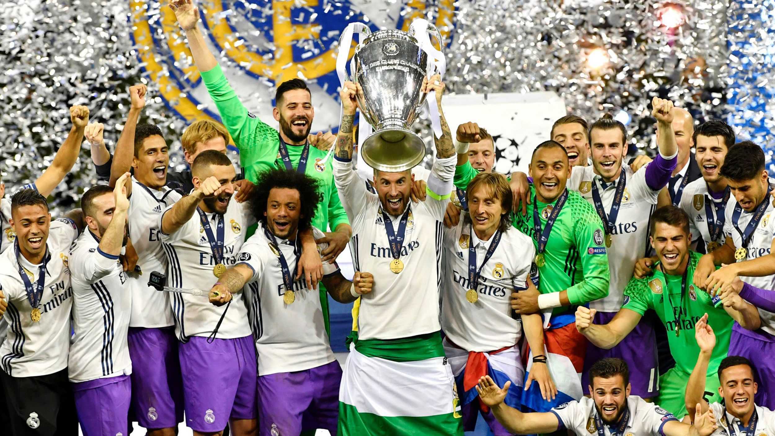 波兰媒体：在得知巴萨的决定前，莱万不会与其他俱乐部谈判（波媒：在明确巴萨决定前，莱万不与其他球队谈判）