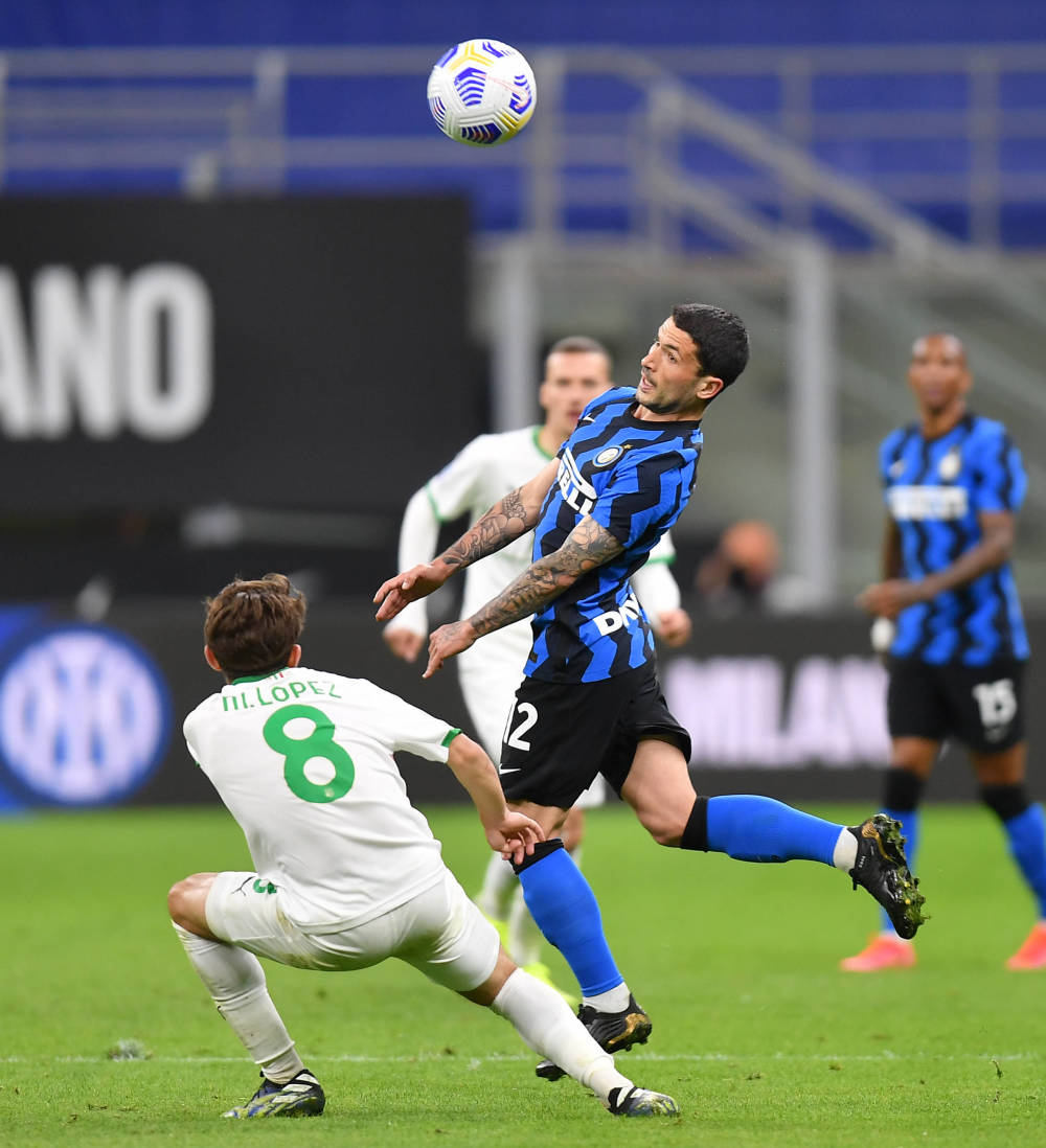 TA：从救火英雄到被边缘化，马尔穆什未能顺利融入曼城体系（TA：从临危受命到遭边缘化，马尔穆什始终未能融入曼城战术体系）