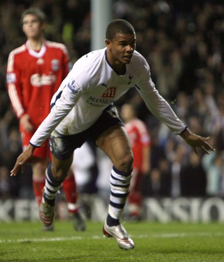 卡萨诺：米兰喜欢缩在中线后死守，就算侥幸进球也还是继续守（卡萨诺批评米兰：退到中线后深度防守，进球也不改保守打法）