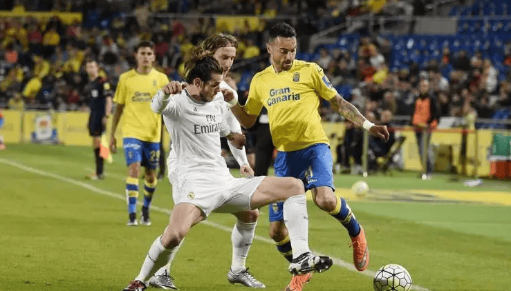 意天空：埃尔莫索伤愈复出，预计将在罗马对阵那不勒斯时首发（意天空：埃尔莫索痊愈回归，罗马战那不勒斯有望首发）